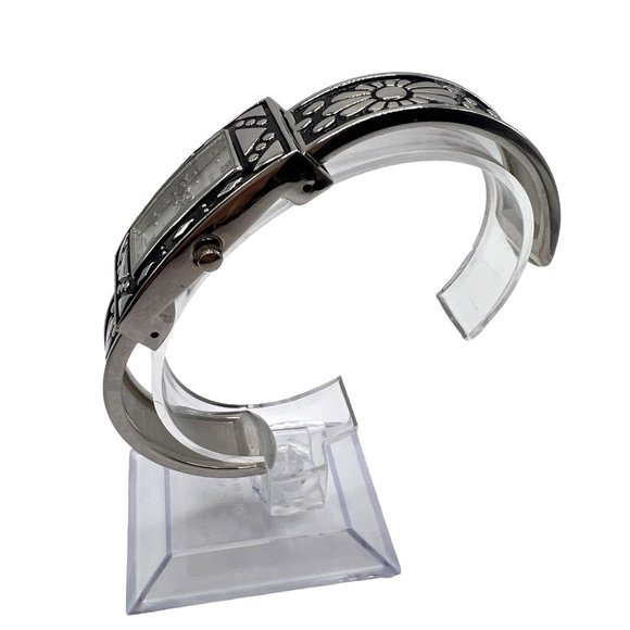 KESSARIS Analog Wristwatch Silver Toned Cuff Band Rectangular #A305-1 - Picture 4 of 8